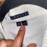 Theory  Uniform White Luxe Cotton Short Sleeve Button Down Shirt Women's Medium Photo 6