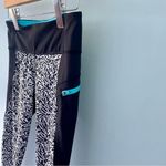 Lululemon run: top speed crop leggings black white size 4 Photo 4