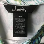 Justify  Juniors Graphic Short Sleeve Size M Photo 1