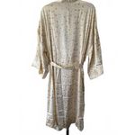 Show Me Your Mumu Harlow Robe Animal Print Photo 5