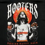 Hooters Praise Happy Hour T-Shirt Size Extra Large Photo 1