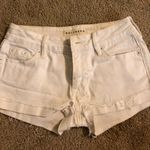 Bullhead Denim Co White Shorts Photo 0
