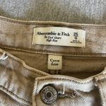 Abercrombie & Fitch Abercrombie Curve Love High Rise Dad Short Photo 2