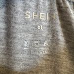 SheIn XL Gray Floral Tee Shirt Photo 2