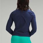 Lululemon UV Protection Fold-Over Running Long-Sleeve Shirt
Night Sea Photo 2
