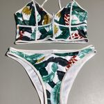 NWOT Front Zip Cropped Leaf And Flowers Tankini And Bottoms Size XL White Photo 0