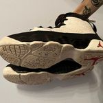 Air Jordan 9 Retro GS ‘Space Jam’ Photo 4