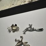 Roadrunner , Duck, Bird Lot Of 3 Vintage - Modern Brooch Pins Photo 8