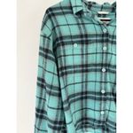 American Eagle NWT  Green Plaid Button Front Cropped Flannel Top Women’s Small Photo 2
