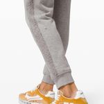 Lululemon NEW  Scuba Jogger Sherpa Stripe Heather Grey Gray Joggers Pants Size 10 Photo 3