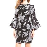 Badgley Mischka Belle  Bell Sleeved black and grey floral Jacquard dress sz 6 Photo 3