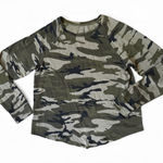 Love Tribe green camouflage long sleeve top, size XL Photo 0