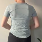 Lululemon Athletic pale green short sleeve tee top t-shirt stretch crew neck EUC Photo 1