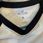 Hollister Cropped  Shirt  Photo 2
