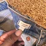 Madewell  9" High Rise Skinny Jeans Ripped Distressed Raw Hem‎ Light Wash Size 26 Photo 2