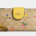 Coach Tech Wallet In Signature Canvas With Dreamy Veggie Print c8751 Photo 0