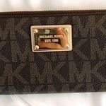 Michael Kors Wallet Photo 0