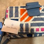 Vera Bradley RFID Smartphone Wristlet Wallet Geo Medallions NWT Photo 11