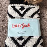 Cat & Jack Black/White Faux Fur Leg Warmers White Size undefined Photo 1