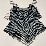 🇺🇸 Beach house NWT Black White blue Striped tiered Women's tankini swim top Size 6 Photo 2