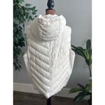 Tahari Hooded Puffer Vest Cream Quilted Zip Up Lightweight Women Size 2X New Photo 3