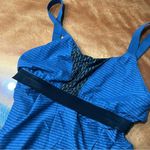 Outdoor Research Bryn tank Blue Fitted activewear tank large built in sports bra Photo 3