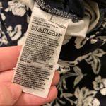 Gap  Signature Skinny Ankle Khaki Pant Navy Floral Photo 6