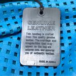 Rare Vintage BRIO! Blue Perforated Genuine Leather Barrel Shoulder Crossbody Bag Photo 14