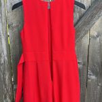 Vince Camuto Like New  Poppy Red Crepe Cropped Inseam Jumpsuit Size 2 Photo 9