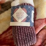 Velvet Visions Shea Butter Knitted Thick Socks Photo 1