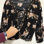 About A Girl  Boutique Black Floral Mock Wrap Cropped Blouse Size Medium 3/4 Photo 3