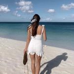 Reformation  Christine mini Dress in Ivory size 8 UB Photo 1