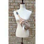 Adidas NWT  Core Waist Pack Photo 1