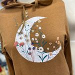 No Boundaries  Juniors’ Mineral Wash Hoodie M 7-9 Photo 1