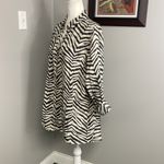 Tahari  100% Linen Button Up Shirt Zebra Stripe Large Roll tab sleeves Long Tunic Photo 1