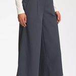 The North Face NWT Women’s Standard Wide Leg Pants IN Color - Vanadis Gray Photo 2