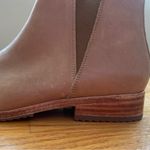 NISOLO Eva Everyday Chelsea Leather Boot in Almond Photo 5