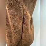 Orvis  fleece Aztec detail zip up pocketed vest size Medium Photo 6