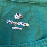  x Pixar Just Keep‎ Swimming green graphic tee men’s size L Disney Parks Photo 2