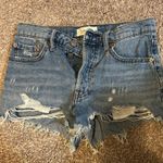Jessica Simpson  Jean shorts Photo 0