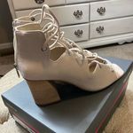 Vince Camuto  Corset  Sandals‎ Photo 5