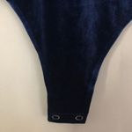Good American  The Mixed Velvet Bodysuit Navy Blue and Black NEW Photo 2