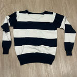 Brandy Melville  Knitted Sweater Stripes Navy and White Photo 0