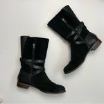 UGG Boots Deanna Suede Leather Burnished  Buckles Straps Sheepskin Footbed Black Photo 3