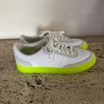 Nike NWOB (WMNS) Killshot 2 Powder White Casual Shoes. Size 8.5. MSRP $135 Photo 10