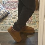 Tan Platform Slippers Size 8 Photo 4