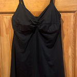 Lands' End  women’s black one piece swim dress size 10p. Photo 0