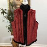 Chico's Chico’s Travelers Women’s Vest/Quilted 3 Strong Full Zipper Contrasting Trim Red Photo 0
