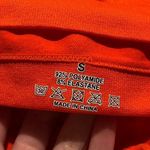 SheIn  cropped workout top Photo 1