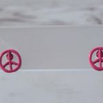 Retro Stud Earrings Pink Peace Sign Photo 0